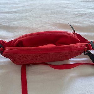 LULULEMON Carnation Red ALL HOURS BELT BAG Crossbody Fanny Pack Mesh
